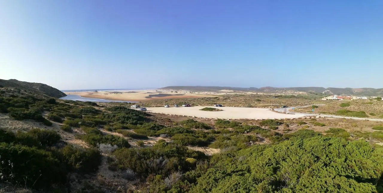 Carrapateiramar Guest House